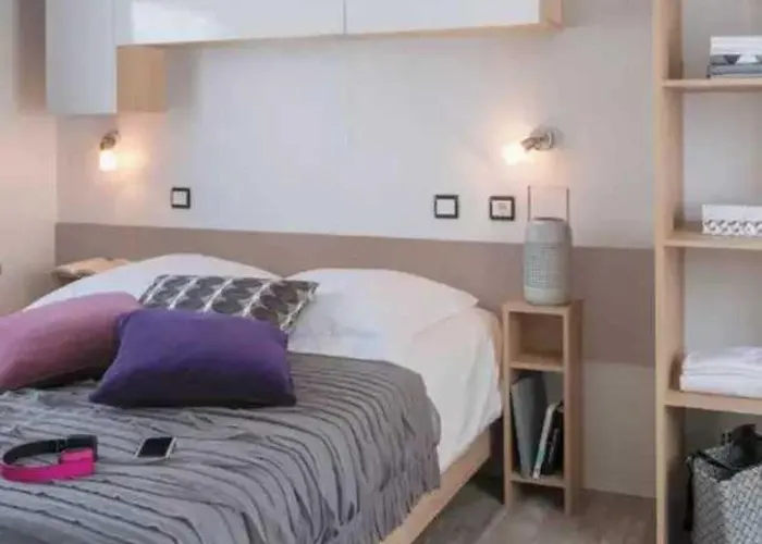 Camping 4 Etoiles - Piscine - Eed0Fi