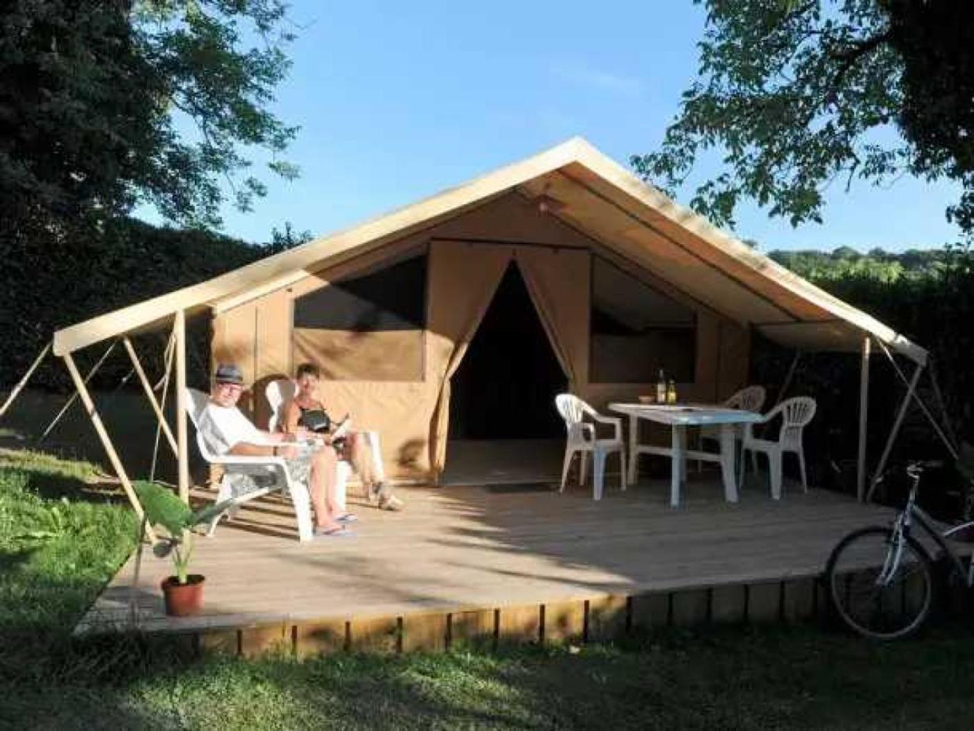 4 Etoiles - Piscine - Eed0fi Luxury tent Thegra